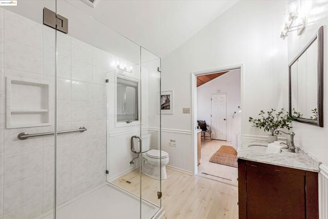 3377 Reliez Highland Rd, Lafayette CA: https://media.crmls.org/mediaz/28a69060-c0d2-4d7a-ad2a-3624e1d5d62e.jpg