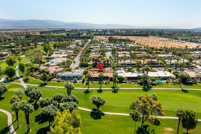 37551 Thompson Road, Rancho Mirage CA: https://media.crmls.org/mediaz/28a6ff17-e38c-4b35-b99d-a6dc79c42890.jpg