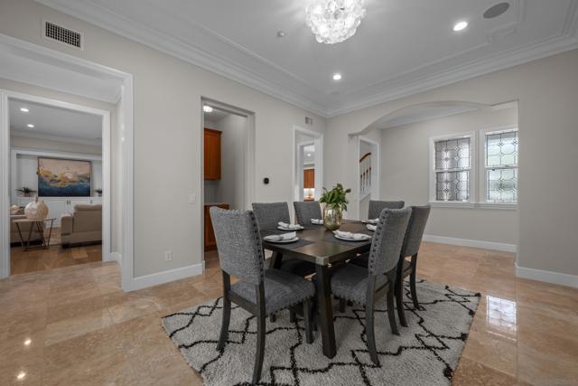 836 Jensen Ct, Encinitas CA: https://media.crmls.org/mediaz/28a7125f-18f9-4bea-9be0-f3d395fd4588.jpg