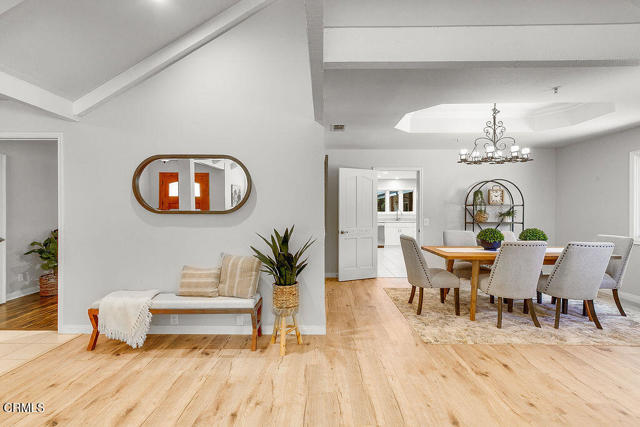 Detail Gallery Image 15 of 72 For 2735 Los Pinos Cir, Camarillo,  CA 93012 - 4 Beds | 2/2 Baths