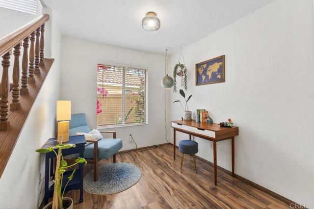 305 Cobblestone Place, Santee CA: https://media.crmls.org/mediaz/28a8f458-b500-40c2-adc6-39253113a36e.jpg
