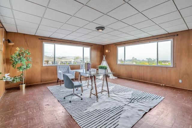 18 Queen Anne Court, Millbrae CA: https://media.crmls.org/mediaz/28a9eb2e-e32d-46d0-bfe3-2ba77709b281.jpg