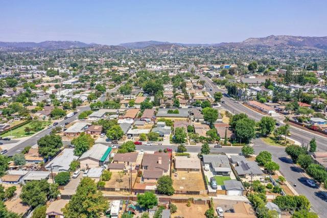 1135 E 3rd Ave, Escondido CA: https://media.crmls.org/mediaz/28aa3049-04e7-4e3c-b374-eed0fcc24938.jpg