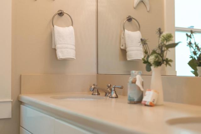 360 5th Avenue, Santa Cruz CA: https://media.crmls.org/mediaz/28ab25b8-296d-4ac9-9ac0-fa5eab752715.jpg