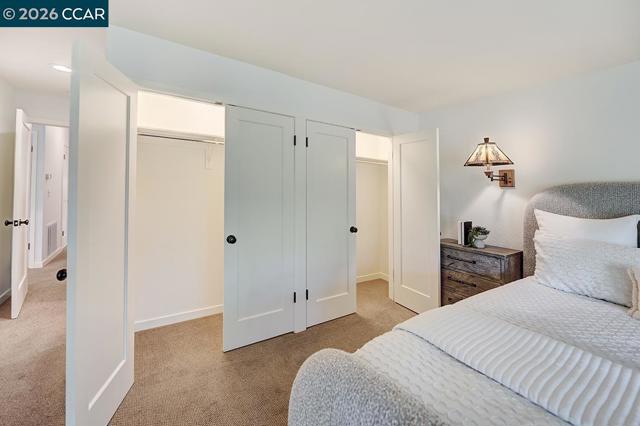 Image 31 of 58 For 925 Terra California Dr  6