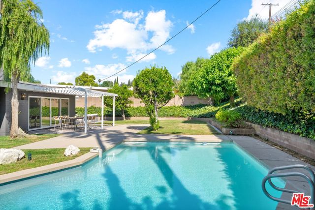22946 Brenford Street, Woodland Hills CA: https://media.crmls.org/mediaz/28ac1db9-f4c4-40ee-a94d-726d3734d3ab.jpg