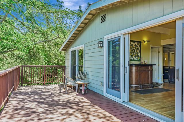 514 Live Oak Lane, Redwood City CA: https://media.crmls.org/mediaz/28ac581d-3518-4564-abe9-fa2474a70352.jpg
