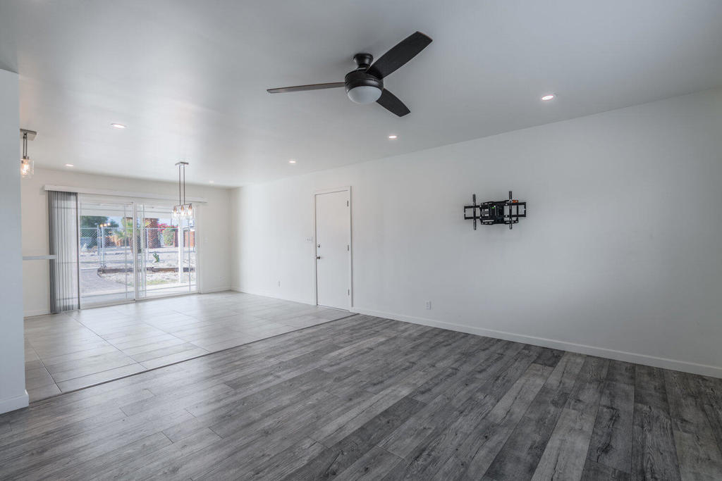 MLS #219138812DA image #8