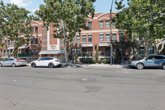 125 Patterson Street, San Jose CA: https://media.crmls.org/mediaz/28ac9042-c406-4056-8a27-43dd345af551.jpg