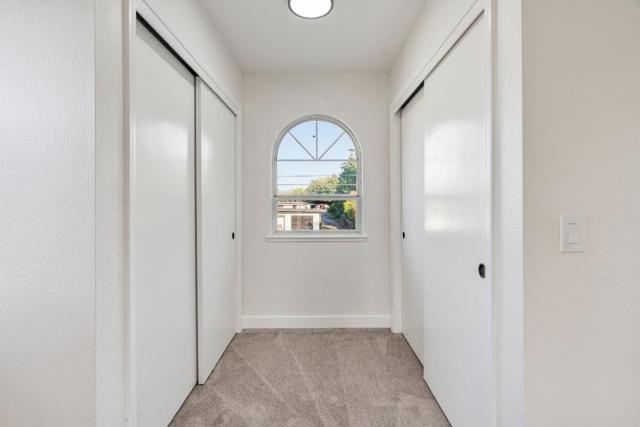 1150 Bonnie View Road, Hollister CA: https://media.crmls.org/mediaz/28adc4b6-c51e-4e58-bd99-ad6f06395281.jpg