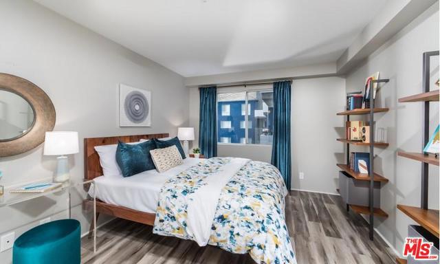 245 PINE Avenue, Long Beach CA: https://media.crmls.org/mediaz/28af49cf-47ac-4f27-a037-2216282a9d94.jpg