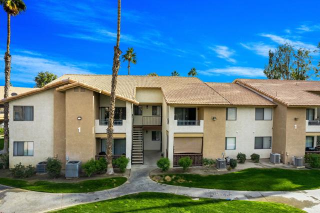 Image 1 of 35 For 78650 Avenue 42  102