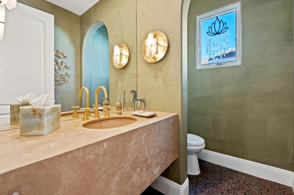 MLS #219136610DA image #21