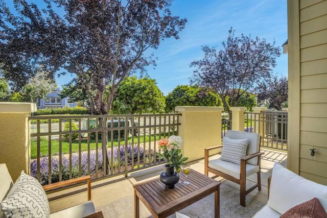 308 Whidbey Lane, Redwood City CA: https://media.crmls.org/mediaz/28b1a73a-fac4-44e1-bb8a-8d329cf8fdaf.jpg