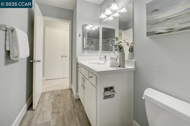 3288 Terra Granada Dr, Walnut Creek CA: https://media.crmls.org/mediaz/28b1dc3d-b10f-44bb-9f41-3d54559ec91f.jpg