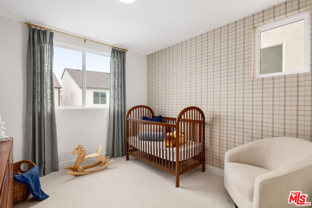 1666 Coral Sea Lane, Los Angeles CA: https://media.crmls.org/mediaz/28b2906b-7d84-4f20-be40-4406fba0a254.jpg