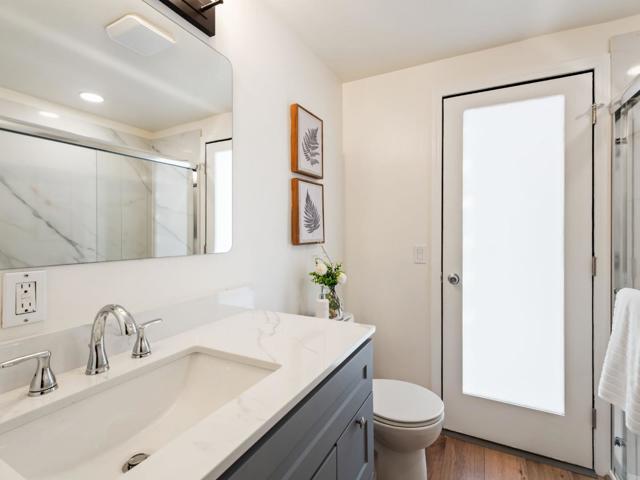 37640 Hyacinth St, Newark CA: https://media.crmls.org/mediaz/28b3d1b8-c517-435b-8ab6-033dc0cdf4c3.jpg