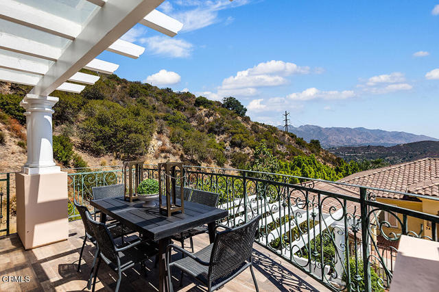 Detail Gallery Image 19 of 50 For 3422 Esperanza Ter, Glendale,  CA 91208 - 5 Beds | 5 Baths