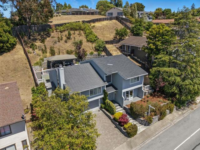 71 Club Drive, San Carlos CA: https://media.crmls.org/mediaz/28b54170-7821-40df-92ad-411e4e222615.jpg