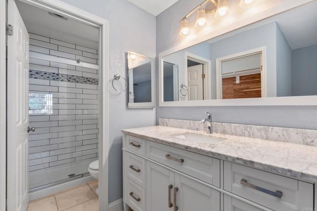 Detail Gallery Image 27 of 40 For 383 N Melrose Dr #F,  Vista,  CA 92083 - 2 Beds | 2 Baths