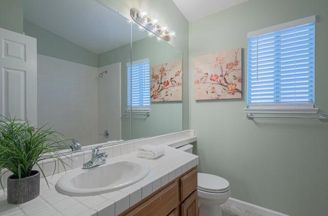 736 Potrero Way, Salinas CA: https://media.crmls.org/mediaz/28b5889f-d61e-417f-8a86-77aaee8a6248.jpg
