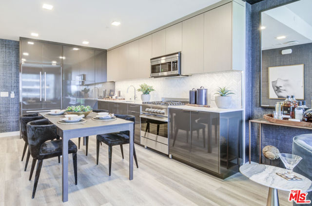 Virtually staged model home ph