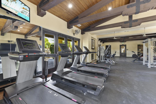 436 Via De La Paz, Palm Desert CA: https://media.crmls.org/mediaz/28b87e7e-e12e-4a48-96d3-7a518c06208a.jpg