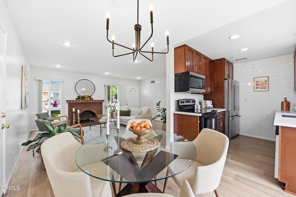 MLS #V1-33412 image #8