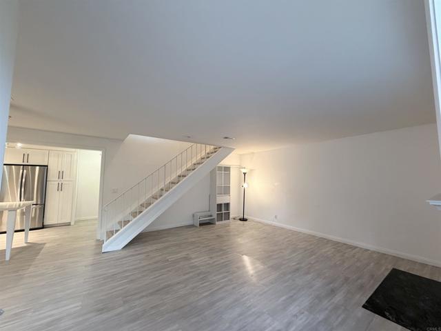 Detail Gallery Image 14 of 25 For 155 Countrywood Ln, Encinitas,  CA 92024 - 3 Beds | 3 Baths