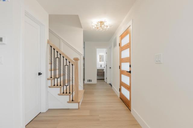 1568 Fallen Leaf Dr, Milpitas CA: https://media.crmls.org/mediaz/28ba8d6a-63b5-4b59-9494-27aa47b83900.jpg