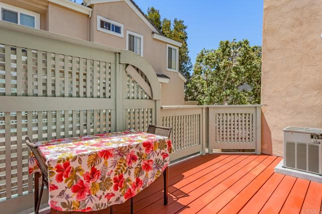 Detail Gallery Image 19 of 36 For 12916 Carmel Creek Rd, San Diego,  CA 92130 - 2 Beds | 2/1 Baths