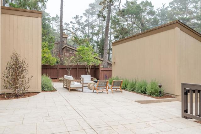 4095 Pine Meadows Way, Pebble Beach CA: https://media.crmls.org/mediaz/28be0d11-4b43-45cf-9872-95b802bcb3aa.jpg