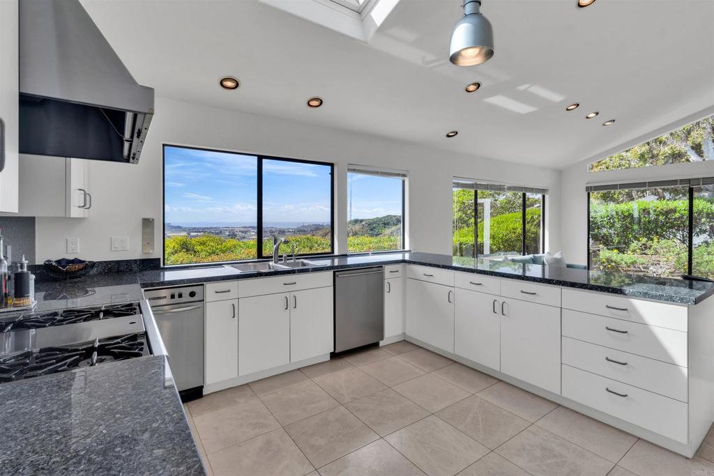 4594 Vista De La Patria - photo 16