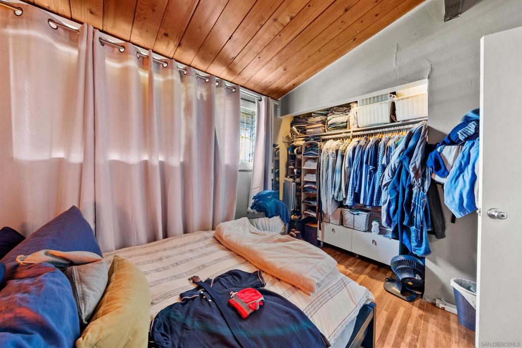 MLS #250037822SD image #43