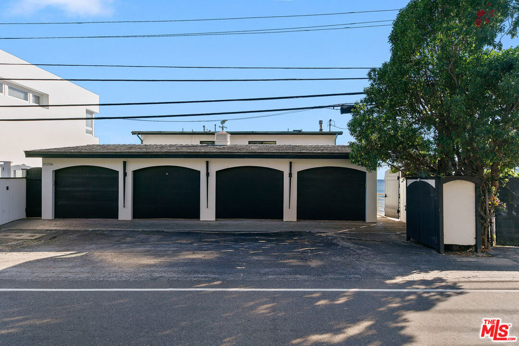 MLS #26975843 image #17