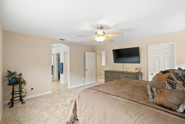 5562 Vista San Simeon, San Diego CA: https://media.crmls.org/mediaz/28c0ecfb-5906-4685-85ad-bb9df3df1627.jpg