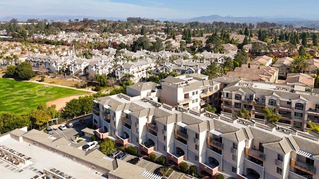 3887 Pell Place, San Diego CA: https://media.crmls.org/mediaz/28c10264-806f-4578-8d8f-6abbc9be0b1a.jpg