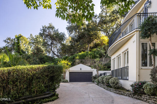 Detail Gallery Image 4 of 44 For 980 Ellington Ln, Pasadena,  CA 91105 - 4 Beds | 4 Baths