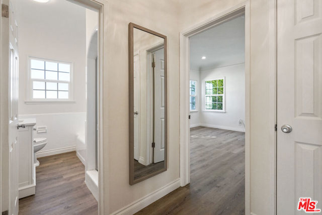 228 S REEVES Drive, Beverly Hills CA: https://media.crmls.org/mediaz/28c2440a-076e-4d34-99d3-4219b89c9405.jpg