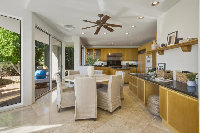 79855 Sandia, La Quinta CA: https://media.crmls.org/mediaz/28c2fa34-bea5-472b-b338-6f36c3e32892.jpg