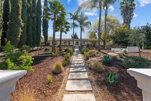 1920 Glennaire Drive, Escondido CA: https://media.crmls.org/mediaz/28c3256a-8e10-4ee0-bf9c-bcb11d64f46c.jpg