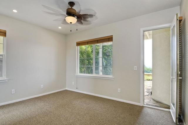 Detail Gallery Image 22 of 40 For 7067 Whitewater Street, Carlsbad,  CA 92011 - 3 Beds | 2/1 Baths