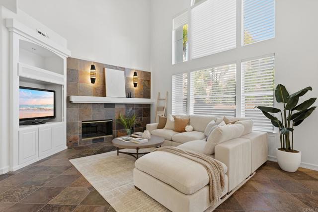 Detail Gallery Image 14 of 65 For 557 Samuel Ct, Encinitas,  CA 92024 - 5 Beds | 4/1 Baths