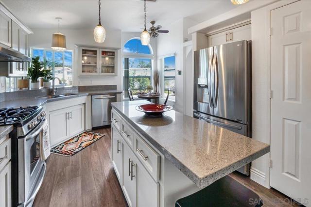 7241 San Luis St, Carlsbad CA: https://media.crmls.org/mediaz/28c4989e-518e-44f9-ac1f-2c1cf79e4837.jpg