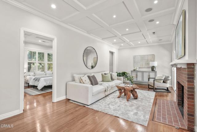 1405 Rancho Road, Arcadia CA: https://media.crmls.org/mediaz/28c57273-7cd2-44bb-8289-b3466af327bb.jpg