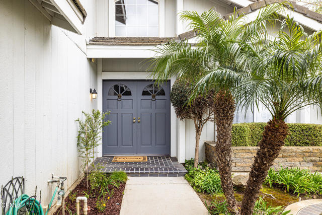 800 Calle Higuera, Camarillo CA: https://media.crmls.org/mediaz/28c59784-65c0-41a0-8dfe-678e69ffee1a.jpg