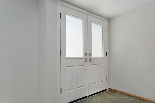 830 Rubis Drive, Sunnyvale CA: https://media.crmls.org/mediaz/28c5bc77-52b3-4446-9d7f-a6f475754e65.jpg