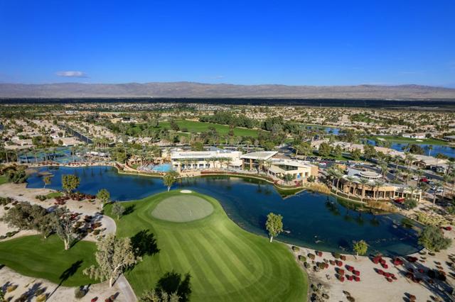 81463 Joshua Tree Court, La Quinta CA: https://media.crmls.org/mediaz/28c81a6c-6a62-4926-90d9-677475d6f4c8.jpg