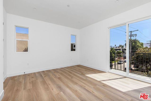 11241 W Morrison Street, North Hollywood CA: https://media.crmls.org/mediaz/28c85d26-12d2-4abd-ac9b-2f2ef14dedc6.jpg