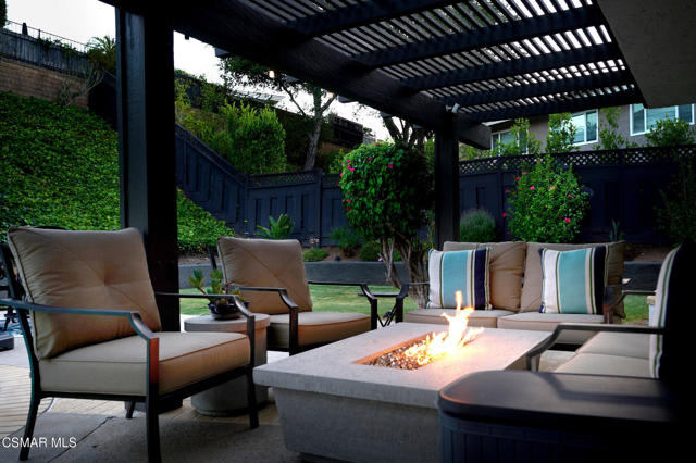 1841 Fallview Road, Westlake Village CA: https://media.crmls.org/mediaz/28c8cff5-d9fd-491d-9067-dbf2c8d7ab5f.jpg